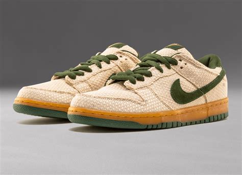 nike sb dunks green|nike sb dunk green hemp.